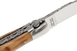 Laguiole En Aubrac 12cm Double Plates, Olive Burl Limado A Mano, L0712LLI-FSJ1 13 Laguiole En Aubrac 12cm Double Plates, Olive Burl Limado A Mano, L0712LLI-FSJ1 -Böker Ventas AUL0712LLI FSJ1 04 laguiole en aubrac aul0712lli fsj1 04