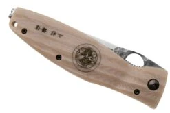 Mcusta MC-0185G Sengoku Uesugi Kenshin SPG2, White Micarta, Cuchillo De Caballero 17 Mcusta MC-0185G Sengoku Uesugi Kenshin SPG2, White Micarta, Cuchillo De Caballero -Böker Ventas MC 0185G 06 mcusta